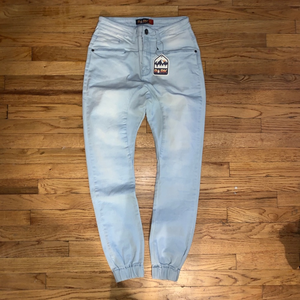 Denim Jogger in bleach wash